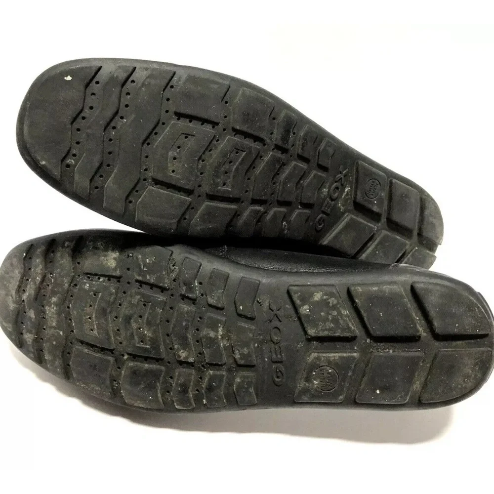 Geox Big Kids’ J New Fast, Black Slip-On Shoes, Boys’ Size 6.5M